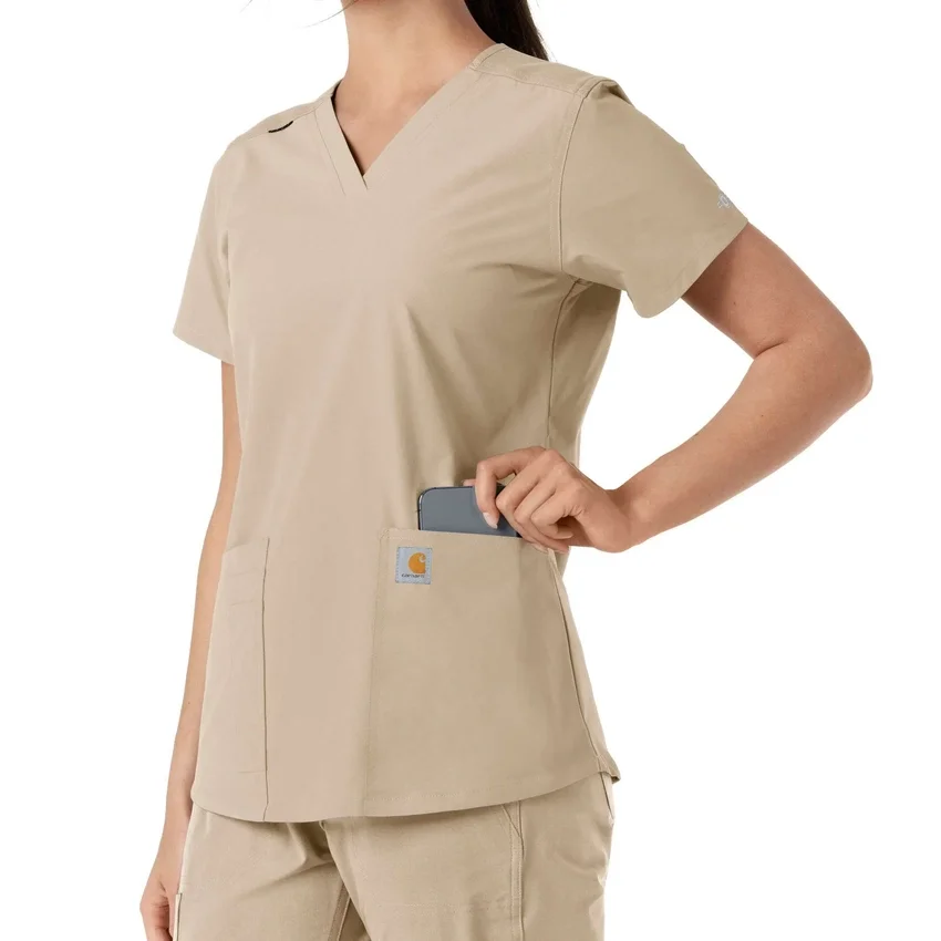 Blusa médica de cuello en V con paneles de punto Force Essentials para mujer