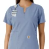 Blusa médica de mujer Force Essentials con cuello en V y paneles de punto en las partes de arriba