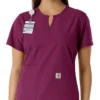 Blusa médica de mujer Force Essentials con cuello en V y paneles de punto en las partes de arriba