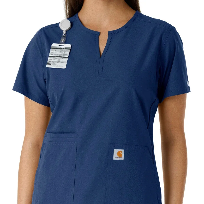 Blusa médica de mujer Force Essentials con cuello en V y paneles de punto en las partes de arriba