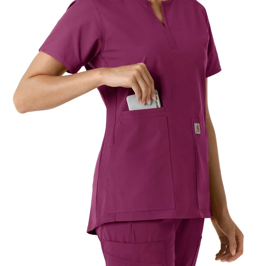 Blusa médica de mujer Force Essentials con cuello en V y paneles de punto en las partes de arriba