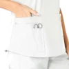 Blusa médica Force Essentials con cuello en V para mujer