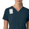 Blusa médica para mujer Force Cross-Flex con cuello en V y paneles elásticos en la parte de arriba