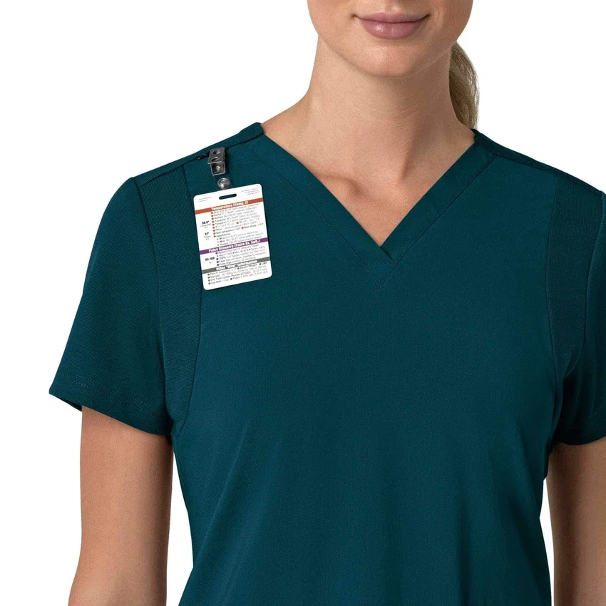 Blusa médica para mujer Force Cross-Flex con cuello en V y paneles elásticos en la parte de arriba