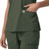 Blusa médica para mujer Force Cross-Flex con cuello en V y paneles elásticos en la parte de arriba