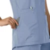 Blusa médica tipo túnica con cuello en V «Force Essentials» para mujer