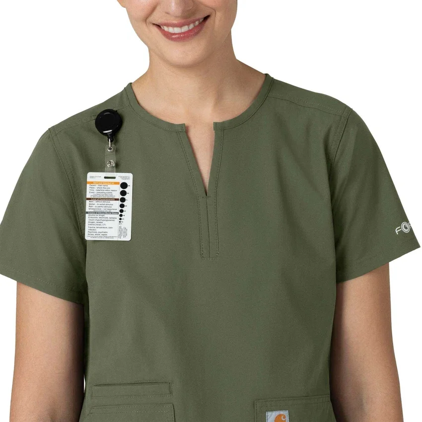 Blusa médica tipo túnica con cuello en V «Force Essentials» para mujer