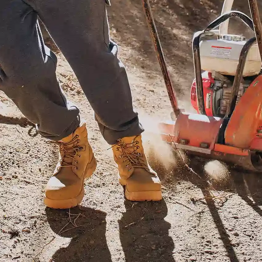 Bota de trabajo Rugged Flex® impermeable de 6" con puntera compuesta