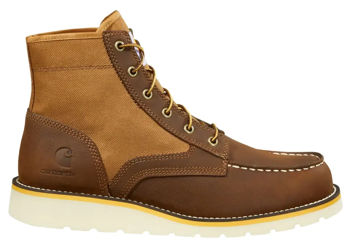 Botas con cuña y puntera Moc de 6"