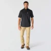 Camisa de manguitos cortos de chambray Force Sun Defender™ para hombre, corte holgado - Camisas con protección solar
