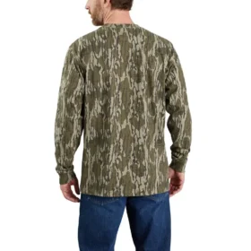 Camiseta de manguitos largos de camuflaje con bolsillos y corte holgado para hombre «Dearborn» – 100 % algodón