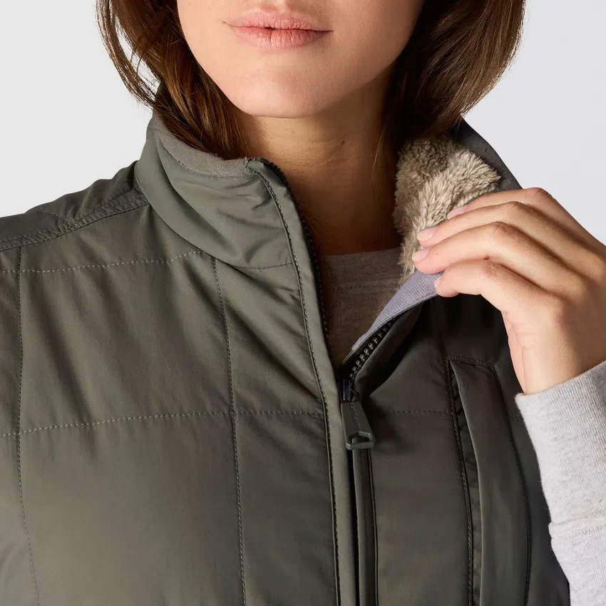 Chaleco aislante para mujer con forro de sherpa y resistente al agua - Chaleco Rain Defender