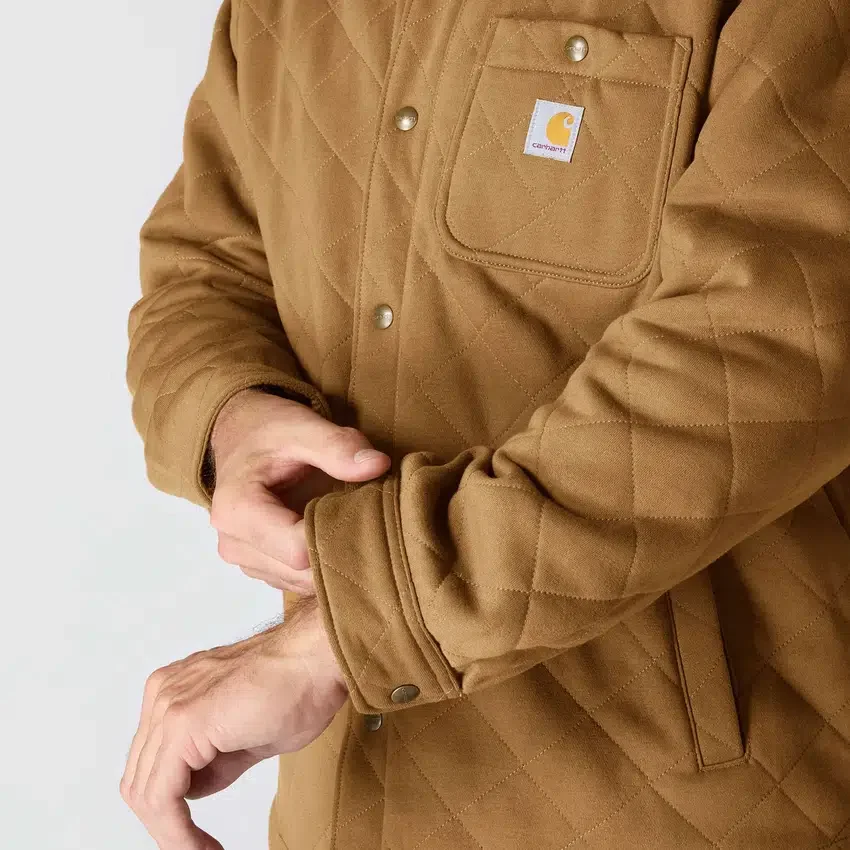 Chaqueta tipo camisa acolchada de corte holgado y peso grueso con cierre de botones a presión Rain Defender®