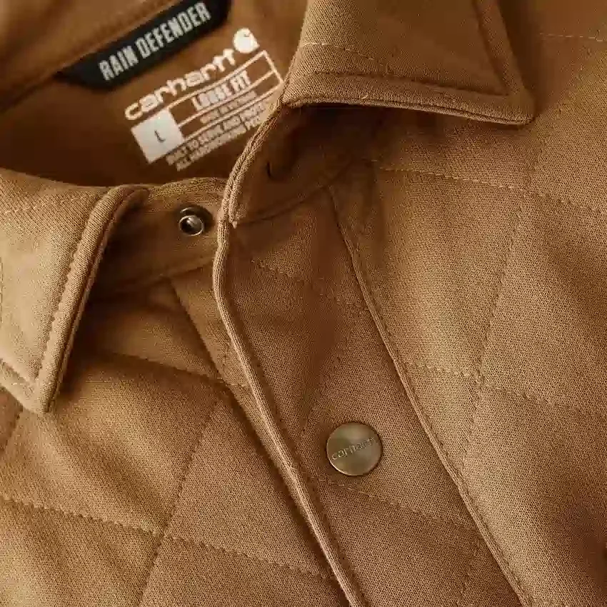 Chaqueta tipo camisa acolchada de corte holgado y peso grueso con cierre de botones a presión Rain Defender®