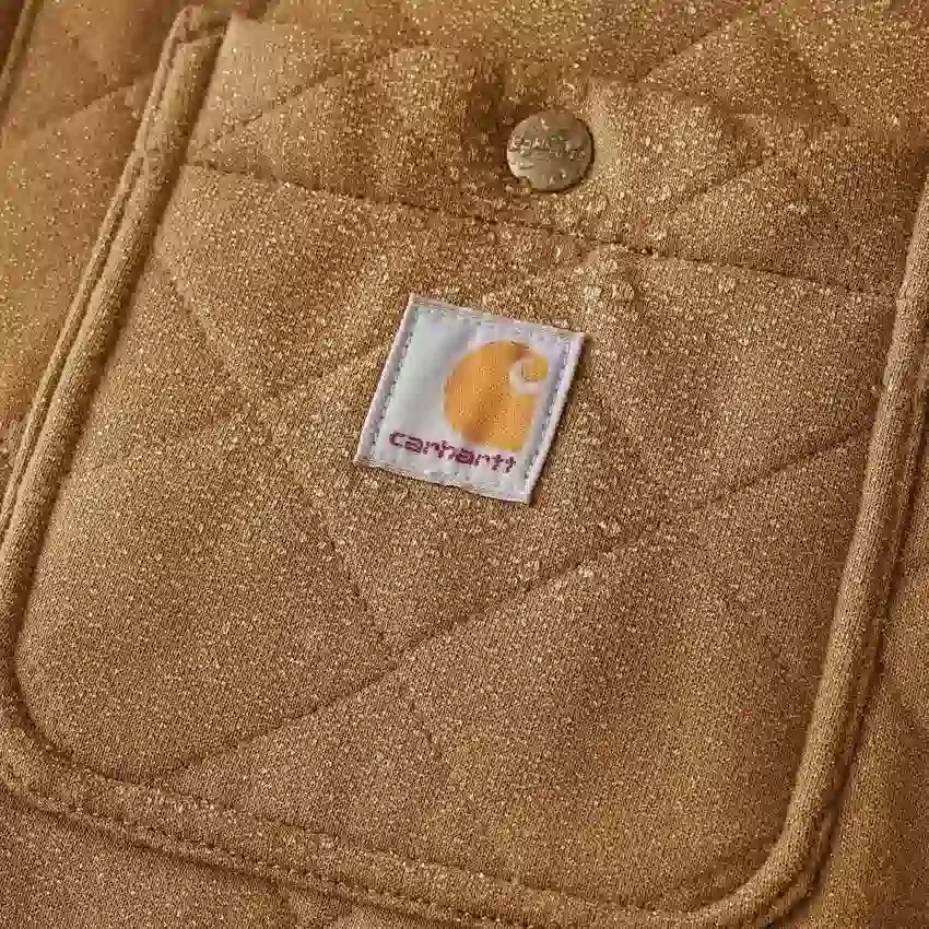 Chaqueta tipo camisa acolchada de corte holgado y peso grueso con cierre de botones a presión Rain Defender®