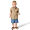 Conjunto de 2 piezas para niño: camisa estampada con manguitos cortos y pantalones cortos de lona (niños pequeños)