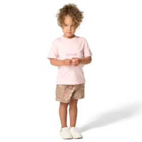 Conjunto de dos piezas para niñas: Camiseta de manguitos Force Sun Defender™ y pantalones cortos estampados con cintura elástica (niñas pequeñas)