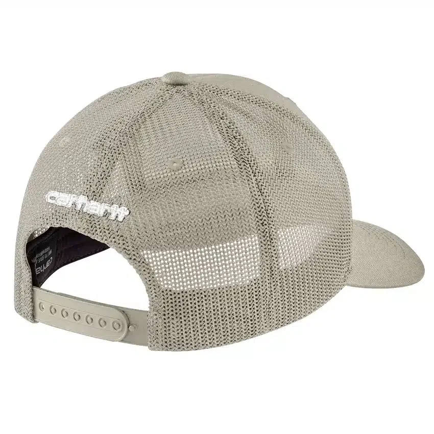 Gorra de camionero con parche con el logotipo, de sarga Rugged Flex™ y parte trasera de malla