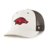 Gorra de camionero sin teñir de los Arkansas Razorbacks '47