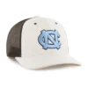 Gorra de camionero sin teñir de los Tar Heels de Carolina del Norte, modelo '47