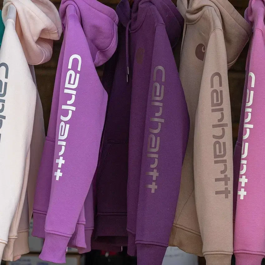 Sudadera con capucha y logotipo Clarksburg de corte holgado y forro polar para mujer